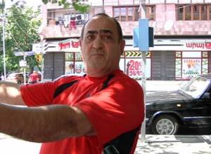 "Пусть кислород тоже перекроют": опрос в Ереване