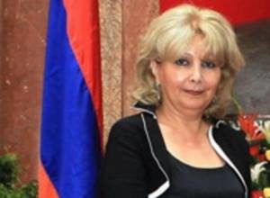 Armenia's Ambassador to Vietnam has eight apartments