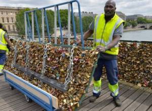 Love bridges unloaded