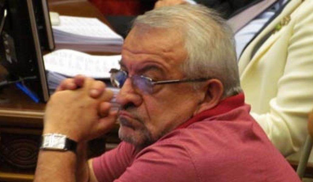 e08e072d62f2d7d9fcbadd4f77f4112e