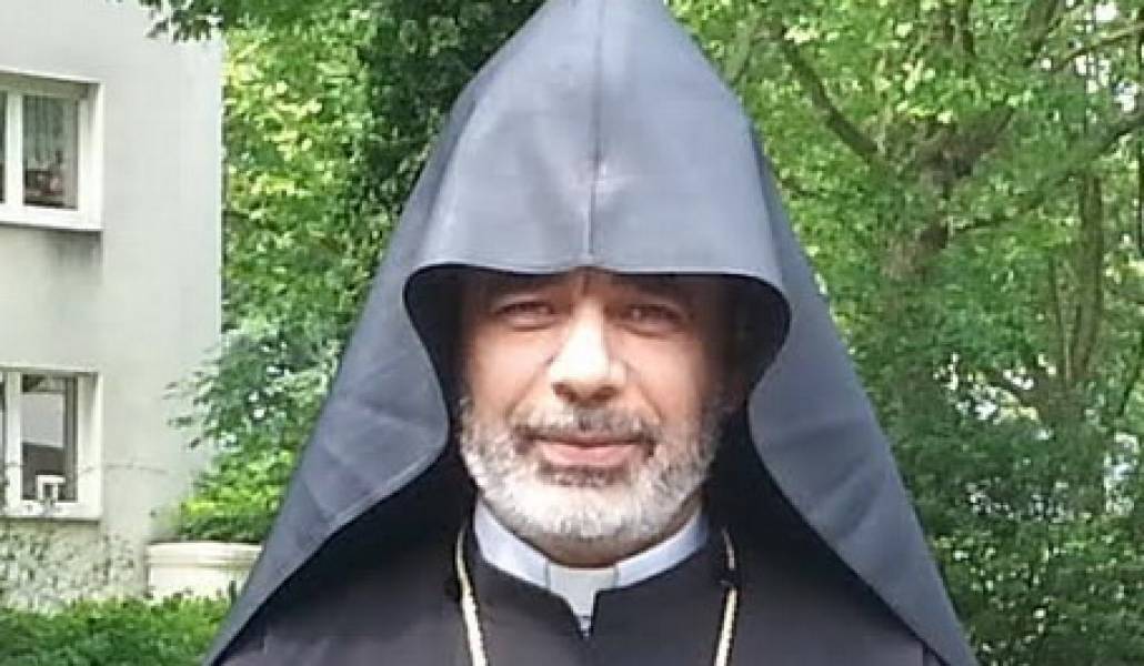 աաա1