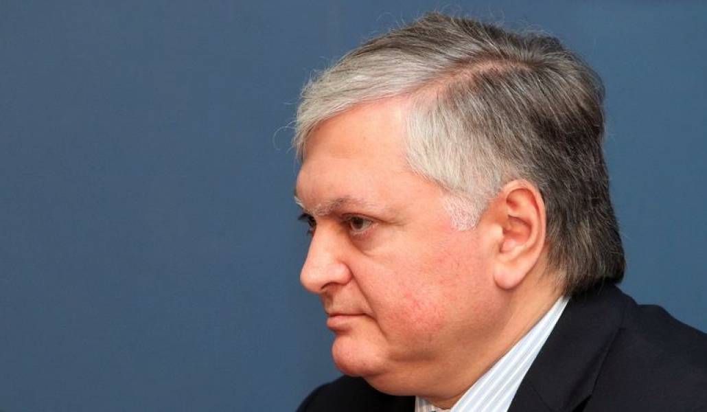 7499651b74e7e2b7f9bfbe033c519b35