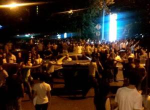 Activists consider meeting with Serzh Sargsyan