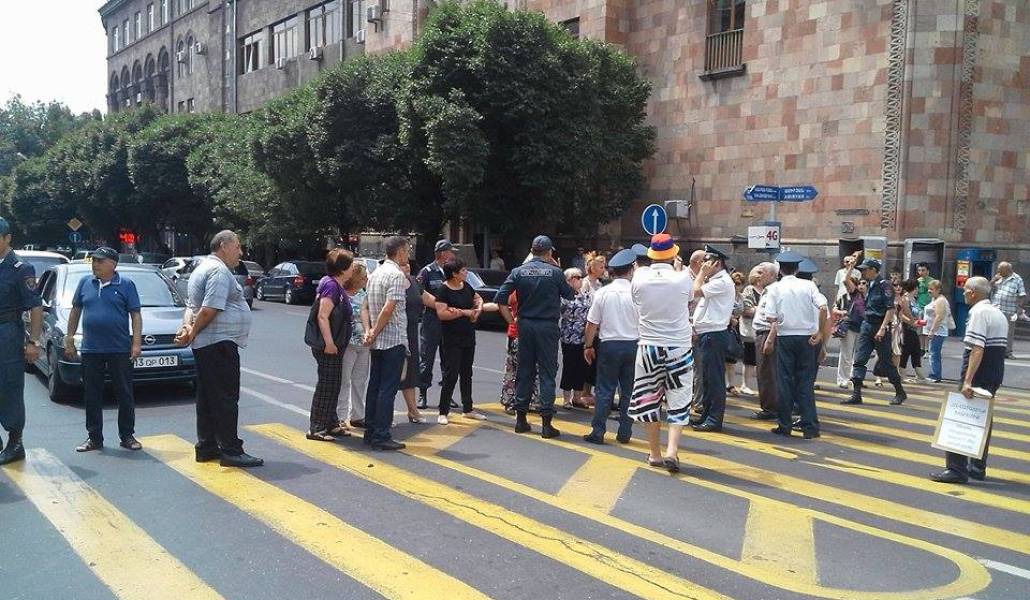 11668293_691322787665965_579431923_n