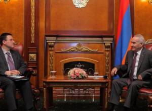 Галуст Саакян принял Траяна Христеа