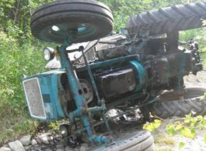 Tractor rolls down into gorge, driver killed