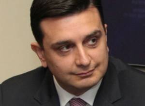 Post Scriptum to host Health Minister