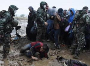 Europe migrant crisis: Germany adds border controls