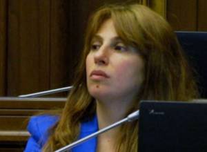 Zaruhi Postanjyan off to New York on working visit