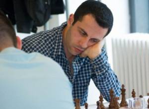 Hrant Melkumyan to face Zoltán Almási in next round