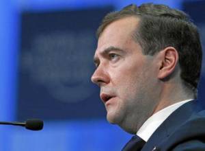 Medvedev: Certain Turkish officials have interest in oil supplies coming from Islamic State
