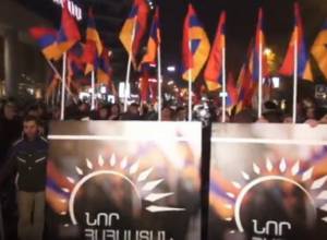 “Join, Armenians, join”: march of the opposition front