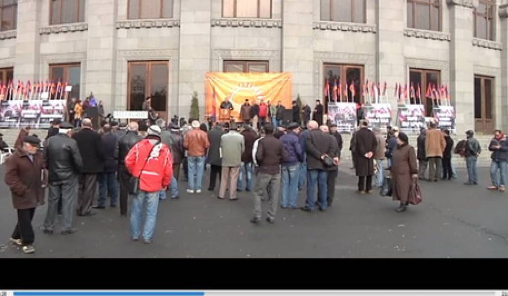 nkar-azatutyan-hraparak