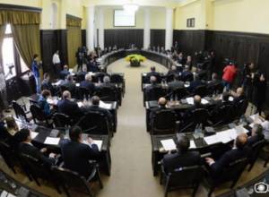 Կառավարության կազմը կկրճատվի. ո՞ր նախարարները կհայտնվեն սեւ ցուցակում