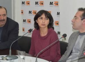 Live Discussion: Police actions against activists at Liberty Square: Legal assessment