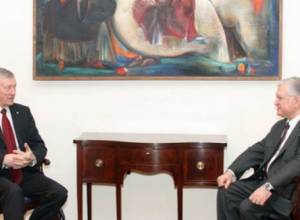 Министр иностранных дел Армении принял генерального секретаря ОДКБ