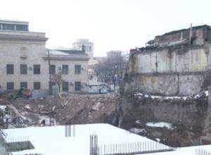 Чему мешал Арами 30? Непонятный ответ мэрии