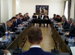 Azerbaijan attempts to discard its international commitments  -  says Armenian FM