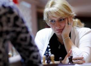 Элина Даниелян и Левон Аронян сыграли вничью