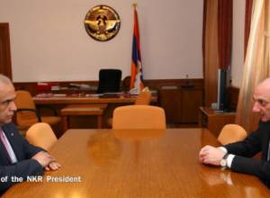 Bako Sahakyan received Raffi Hovhannisyan