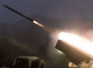 МО НКР: всю ночь обстреливали армянские позиции: один погибший