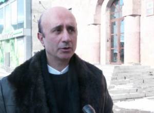 Մայիսի 12-ին պարզ կդառնա` կլքի՞ արդյոք Վ. Գերավետյանը իր բնակարանը