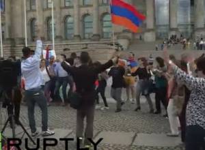 Armenians again dance in Berlin