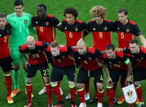 В Евро-2016 сегодня встретятся два открытия турнира