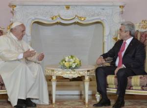 Serzh Sargsyan has private meeting with Pope Francis
