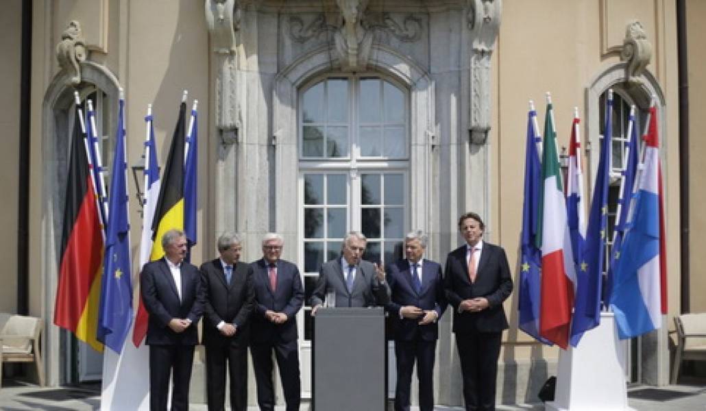 B9D294F2-1C01-4F75-A39C-D1F914FFA6F0_w987_r1_s