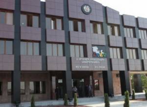 ԱԻՆ-ը զգուշացնում է. ինքնակոչ մարդիկ պահանջում են ձեռք բերել կրակմարիչներ