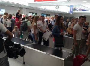 Nice airport evacuated over report about 'suspicious package'