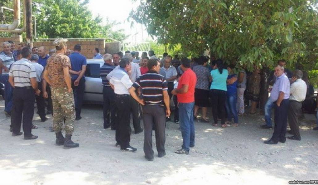 46108328-16F2-4940-9FA9-A2FF976F350A_w987_r1_s