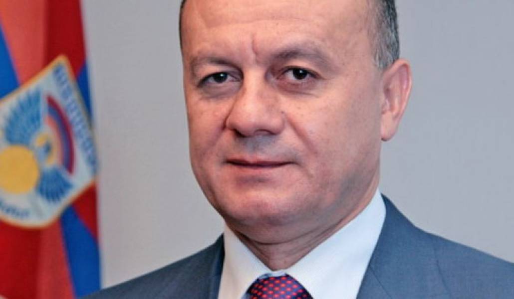 d3e50713d2706f8f21939c4f3cb4a9ec