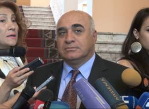 Бизнес-среда ждет от правительства реальных шагов