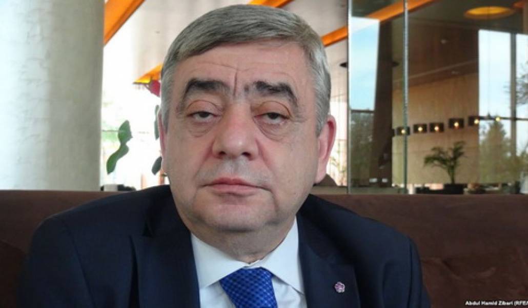 2A17A609-AB06-47EA-A70F-48723F92FC1D_w987_r1_s