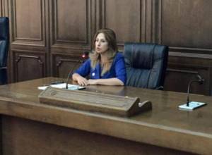 Serzh Sargsyan feels the need of Surik Khachatryan at the most acute moments - Zaruhi Postanjyan