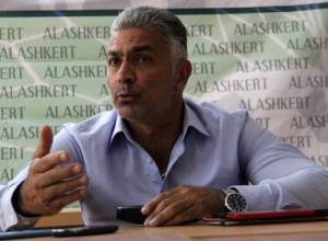 Абраам Хашманян подал в отставку