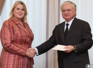 Armenian FM receives new Ambassador of Finland