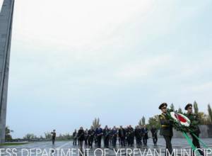 Московская делегация в Цицернакаберде