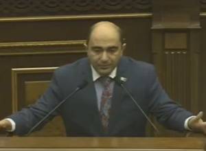 Edmon Marukyan calls on Vanadzor Mayor to resign