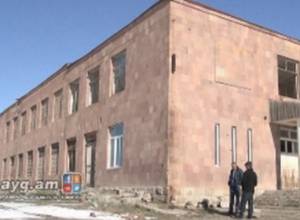 Дом культуры Басена находится на грани разрушения