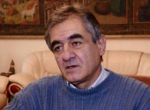 Political analyst: Criminal groups and political parties do not differ under new law