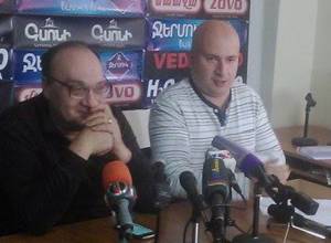Zaruhi Hovhannisyan leaves press-conference: “Should we transfer family problems to legal field?”