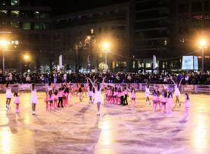 Стартовал 12-й сезон катка на Лебедином озере