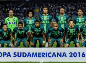 Подвергшийся аварии “Шапекоенсе” был провозглашен обладателем кубка