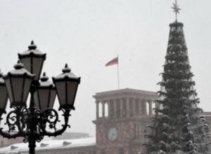 Թույլ ձյուն՝ Ամանորի գիշերը