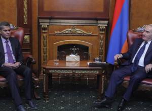 Galust Sahakyan receives Ambassador of India