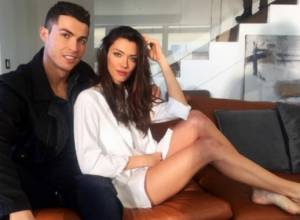 Ronaldo's girlfriend has serious 'rival'