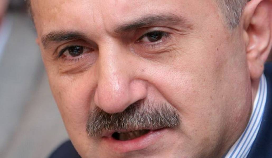 ca9e7815ed2fad0f7fd3beecbb9c7f64